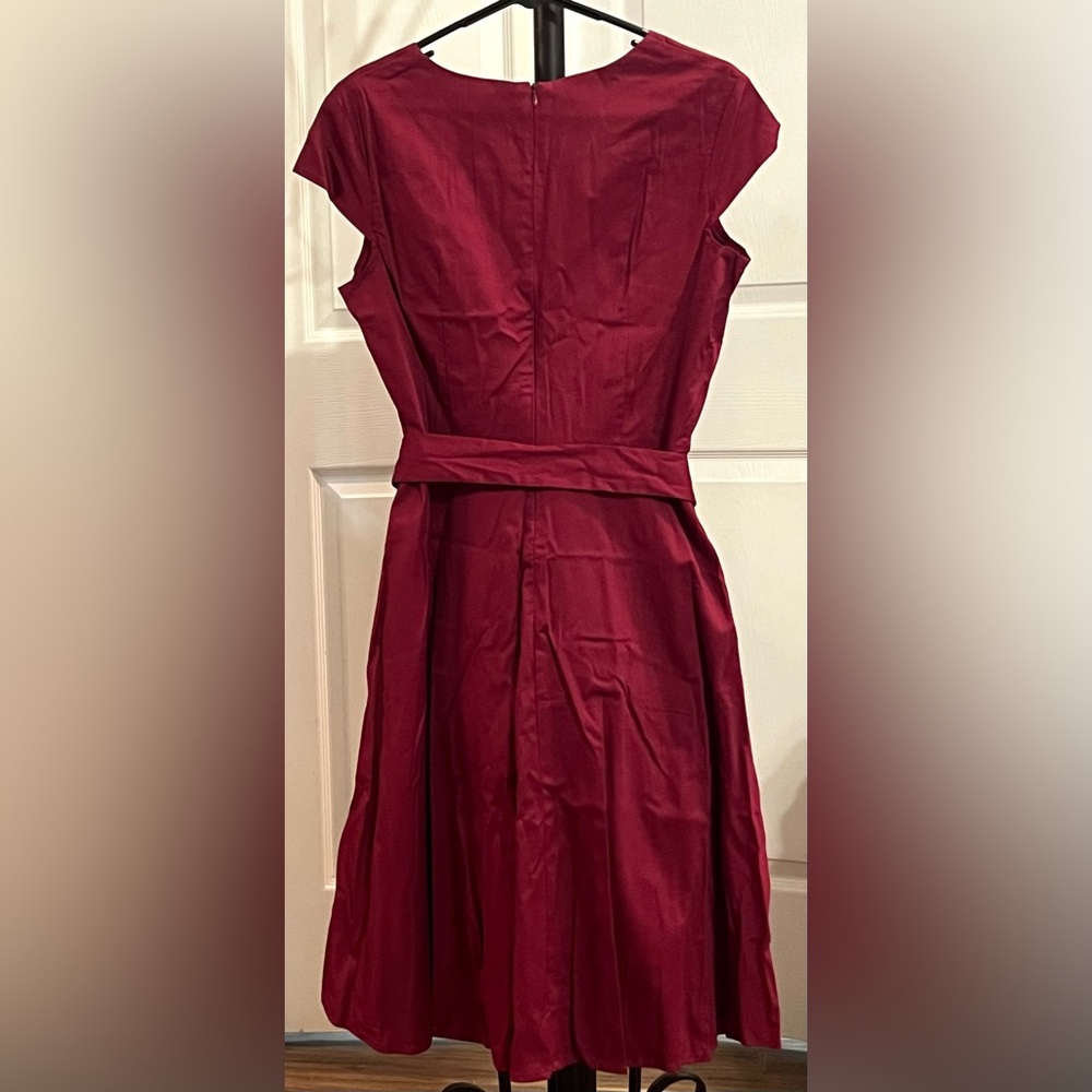 🍷 Vintage Charm – Dress Tells Deep Wine Red Fit & Flare Dress (XL) - Picture 3 of 9